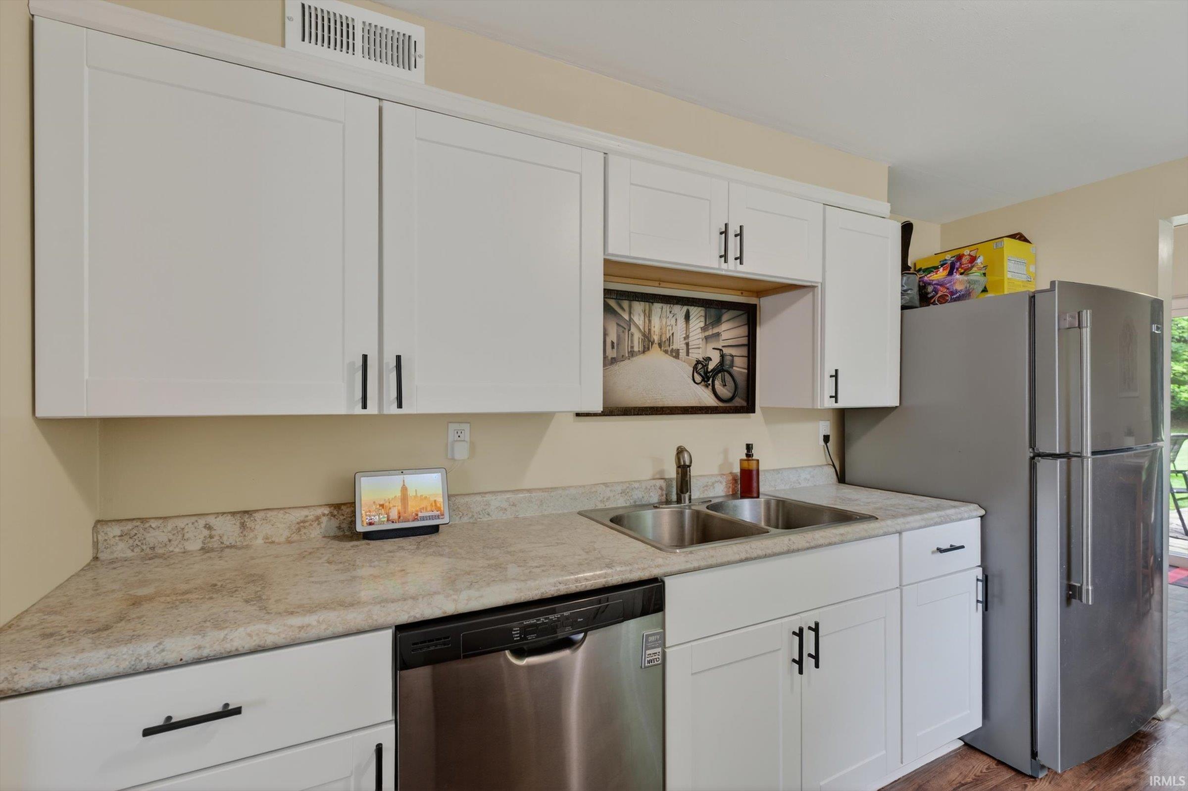 1222 Edgewood Drive South Bend IN 46616
