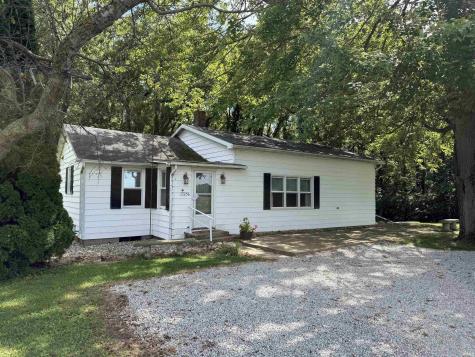 11256 N 450 E Syracuse IN 46567