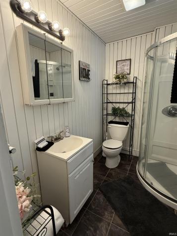 11256 N 450 E Syracuse IN 46567