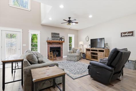 1590 N Limestone Drive Ellettsville IN 47429