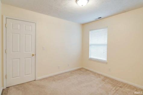 9730 Chatteris Road Evansville IN 47725