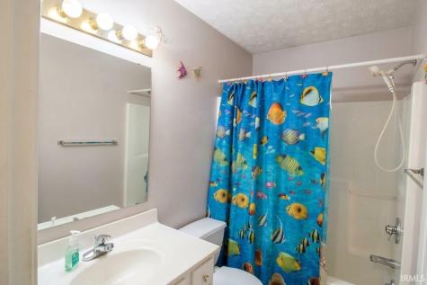 9730 Chatteris Road Evansville IN 47725