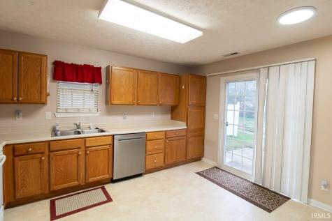 9730 Chatteris Road Evansville IN 47725