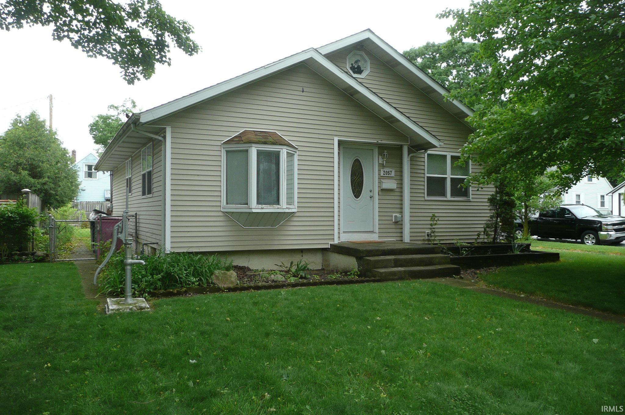 2057 Riverside Drive South Bend IN 46616
