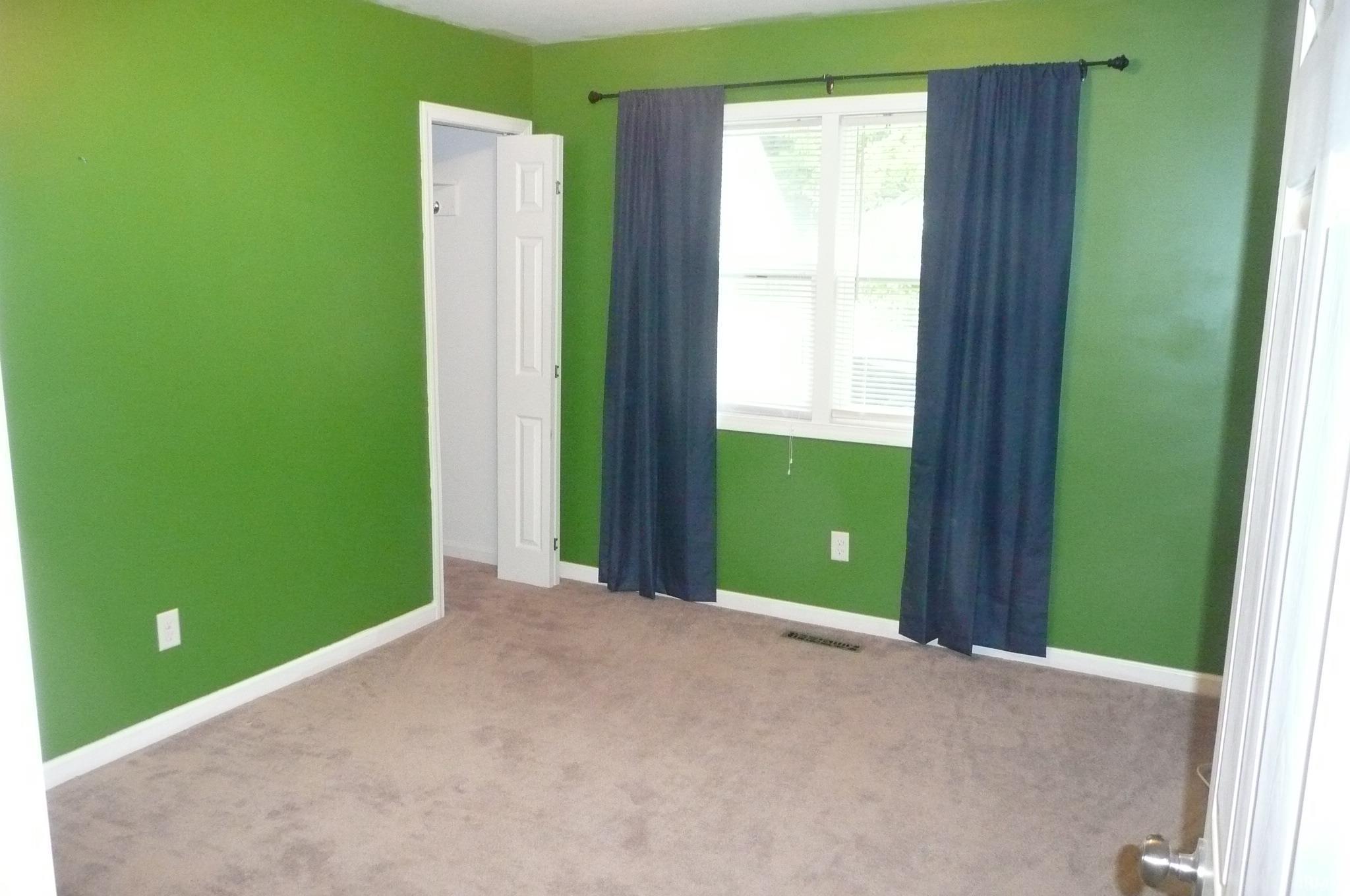 2057 Riverside Drive South Bend IN 46616