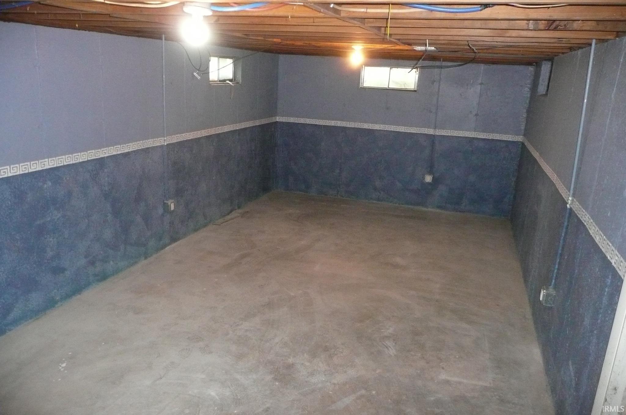 2057 Riverside Drive South Bend IN 46616