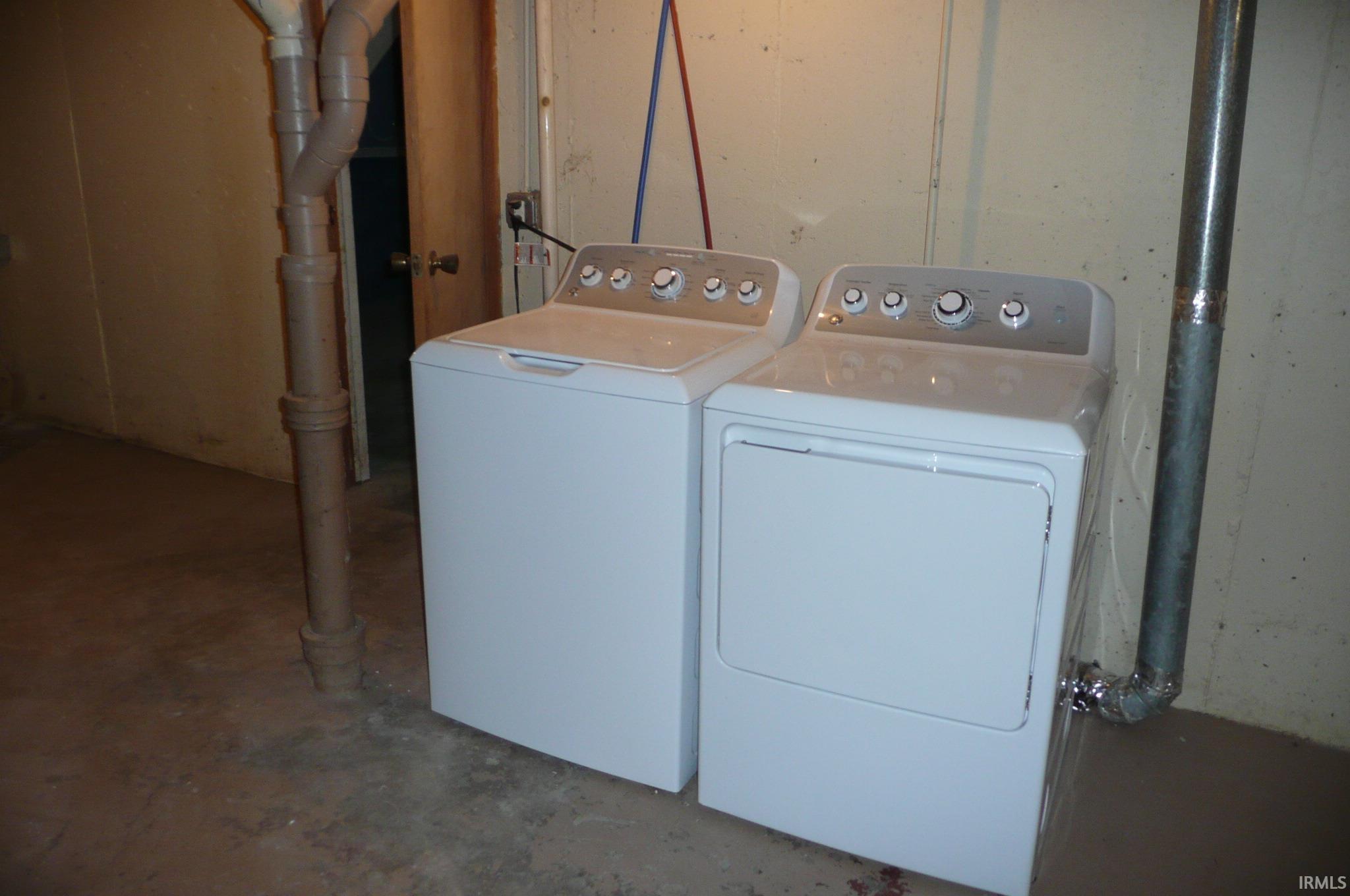 2057 Riverside Drive South Bend IN 46616