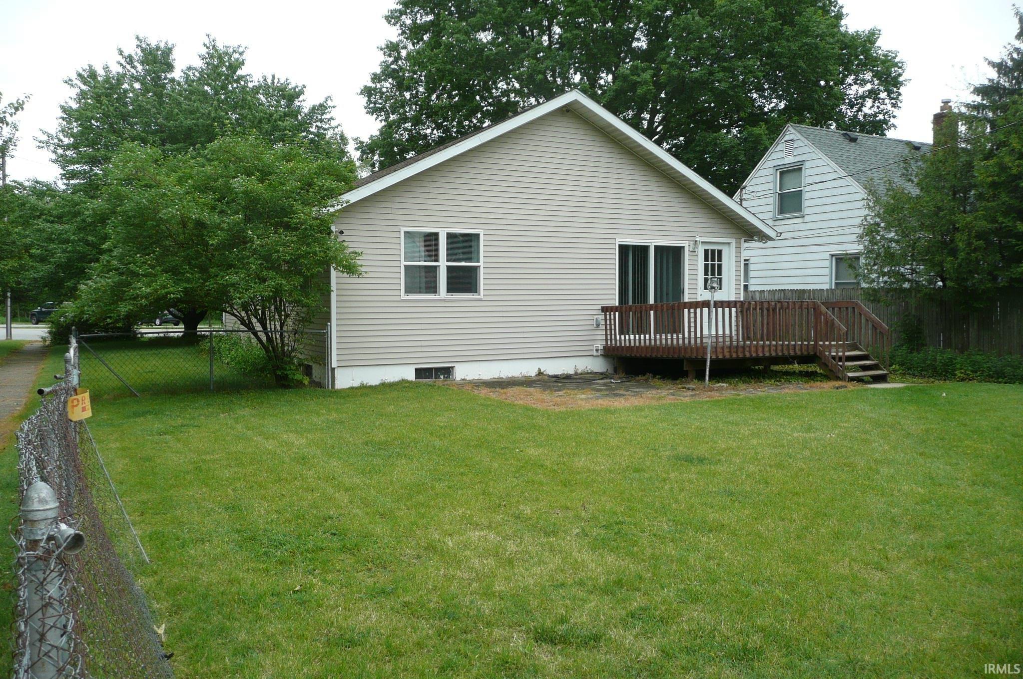 2057 Riverside Drive South Bend IN 46616