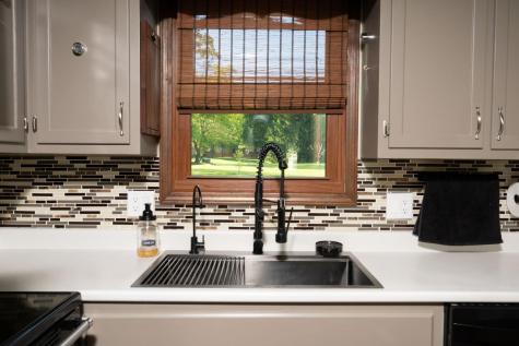 4531 Blue Water Court Fort Wayne IN 46804