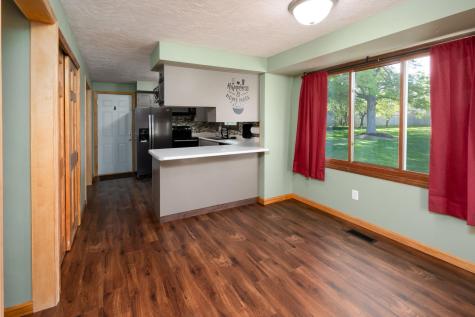 4531 Blue Water Court Fort Wayne IN 46804