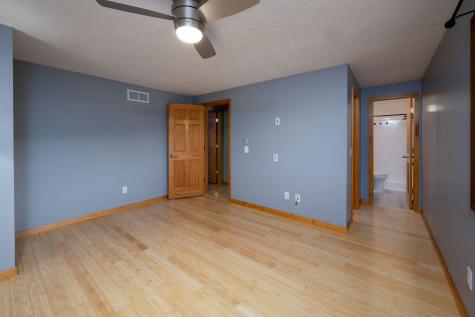 4531 Blue Water Court Fort Wayne IN 46804
