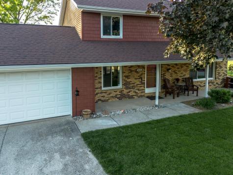 4531 Blue Water Court Fort Wayne IN 46804