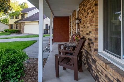 4531 Blue Water Court Fort Wayne IN 46804