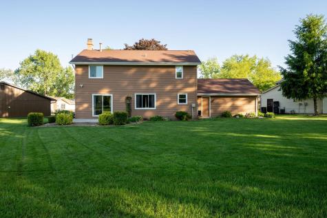 4531 Blue Water Court Fort Wayne IN 46804