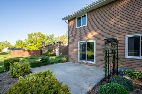 4531 Blue Water Court Fort Wayne IN 46804