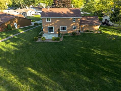 4531 Blue Water Court Fort Wayne IN 46804