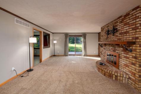 4531 Blue Water Court Fort Wayne IN 46804