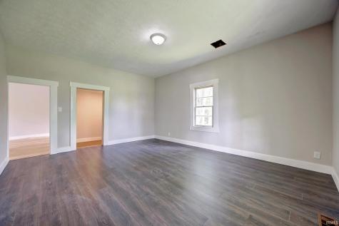 1770 E Scotland Road Bloomfield IN 47424