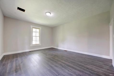 1770 E Scotland Road Bloomfield IN 47424