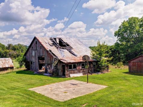 1770 E Scotland Road Bloomfield IN 47424