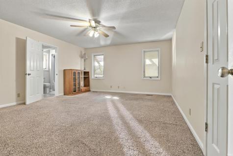 6546 Green Hill Drive Evansville IN 47711