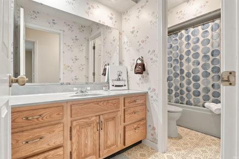 6546 Green Hill Drive Evansville IN 47711