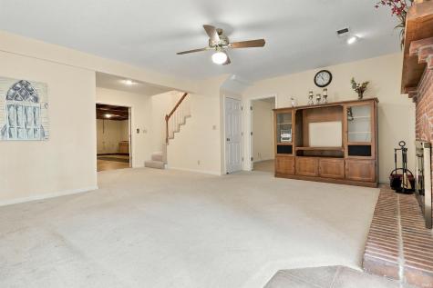 6546 Green Hill Drive Evansville IN 47711