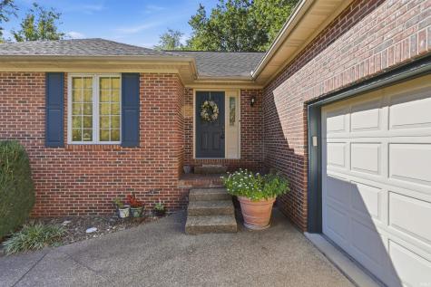 6546 Green Hill Drive Evansville IN 47711