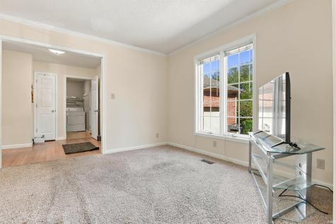 6546 Green Hill Drive Evansville IN 47711
