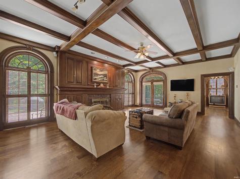 10405 Old Plantation Drive Evansville IN 47725