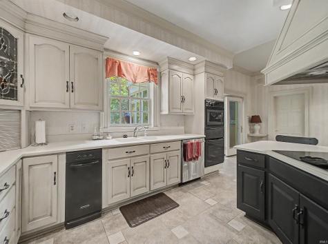 10405 Old Plantation Drive Evansville IN 47725