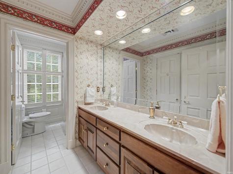 10405 Old Plantation Drive Evansville IN 47725