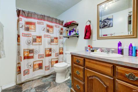 215 N Lincoln Street Galveston IN 46932