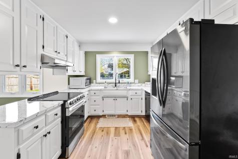 6025 Fitchburg Place Fort Wayne IN 46815