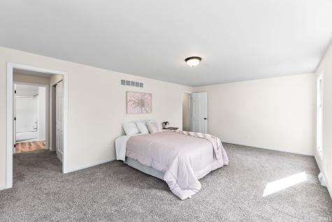 6025 Fitchburg Place Fort Wayne IN 46815