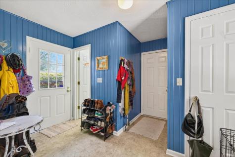 2706 E Hemlock Circle Bloomington IN 47401