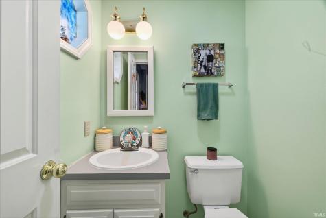 2706 E Hemlock Circle Bloomington IN 47401