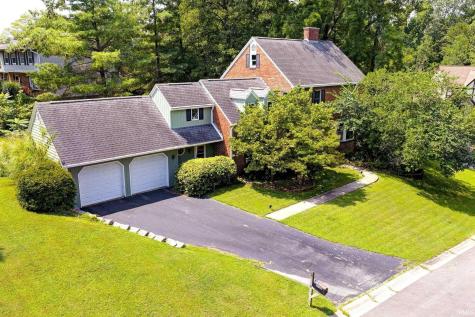 2706 E Hemlock Circle Bloomington IN 47401