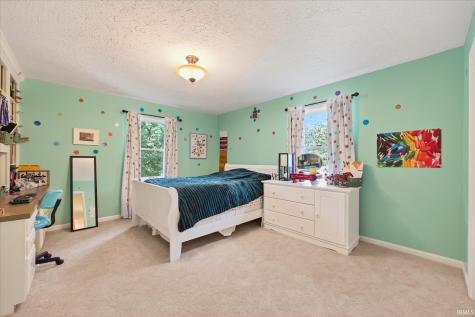 2706 E Hemlock Circle Bloomington IN 47401