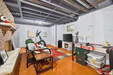 2706 E Hemlock Circle Bloomington IN 47401