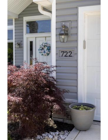 722 Waxwing Court Roanoke IN 46783