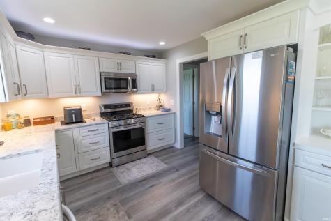 722 Waxwing Court Roanoke IN 46783