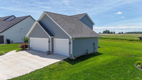 722 Waxwing Court Roanoke IN 46783