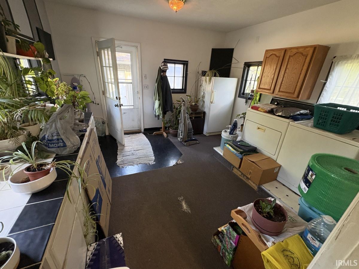 111 S Spring Street Wakarusa IN 46573