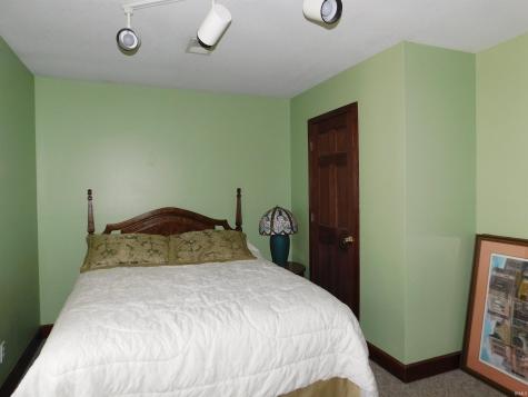 1706 E Lewellen Road Salem IN 47167