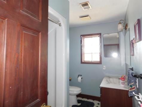 1706 E Lewellen Road Salem IN 47167