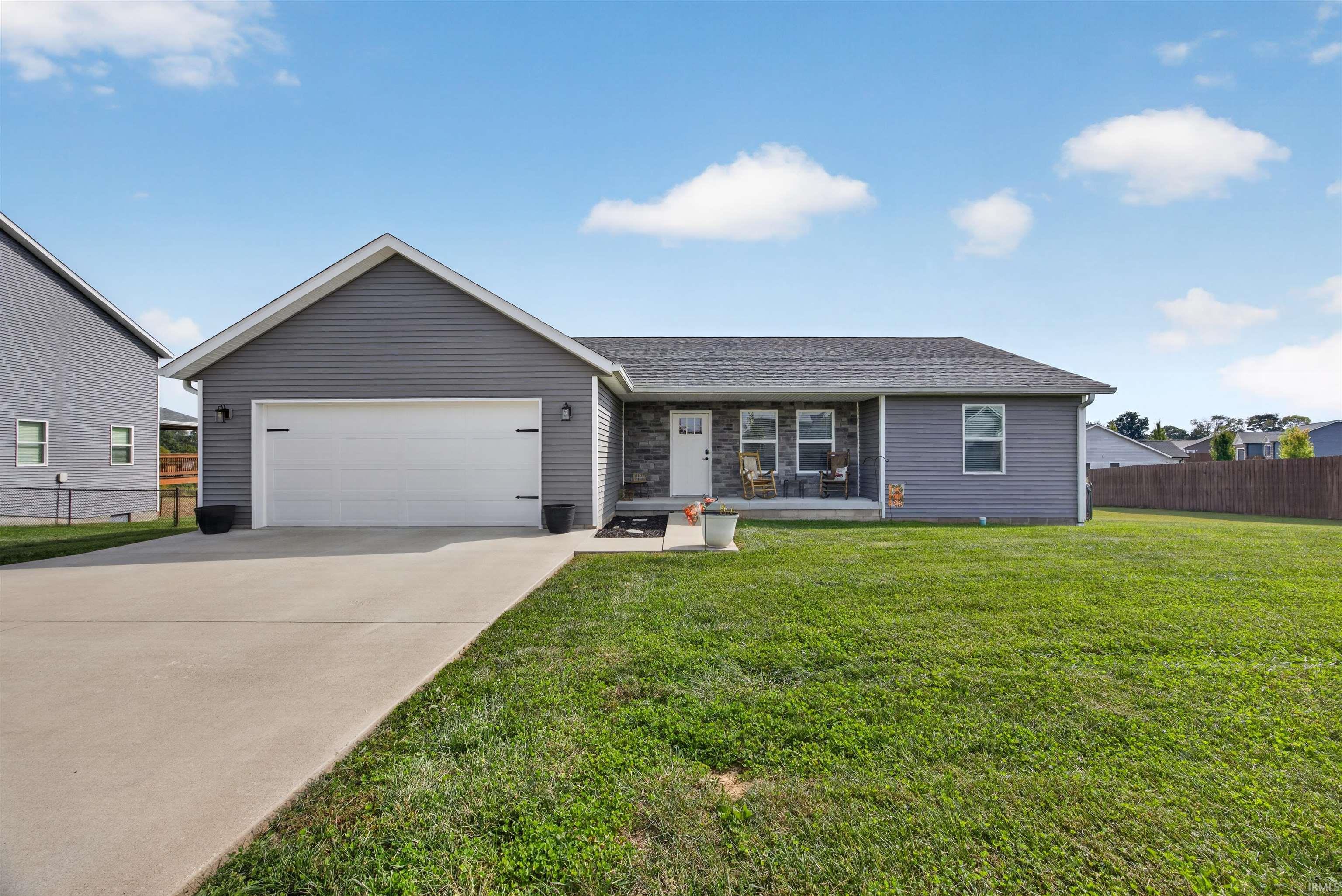 Ellettsville IN, 686 E Jessica Street