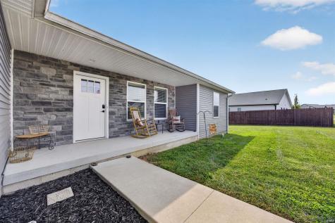 686 E Jessica Street Ellettsville IN 47429