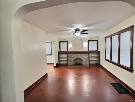 4442 Kenilworth Street Fort Wayne IN 46806