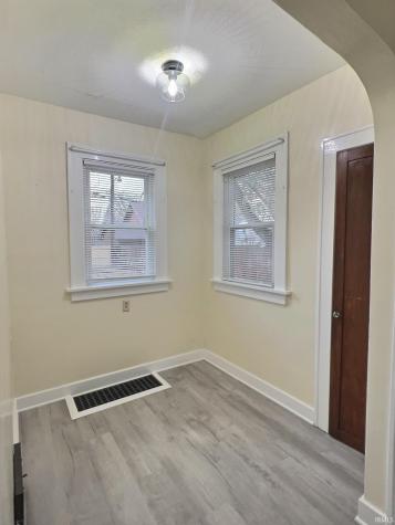4442 Kenilworth Street Fort Wayne IN 46806